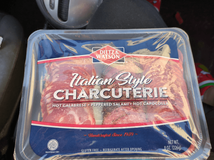 Dietz & Watson Italian Style Charcuterie Hot Calabrese, Peppered Salami, Hot Capocolla