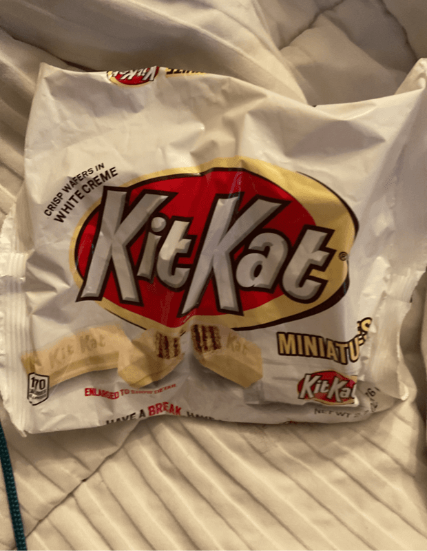 Kitkat Miniatures Crisp Wafers In White Creme