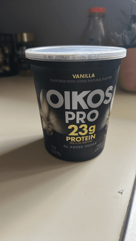 Oikos Pro Vanilla Yogurt Cultured Ultra Filtered Milk