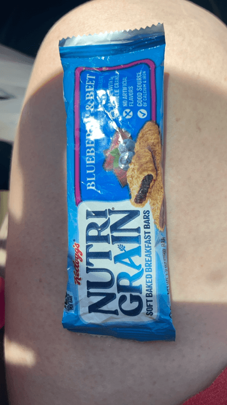 Kellogg'S Nutri Grain Blueberry & Beet Soft Baked Breakfast Bars