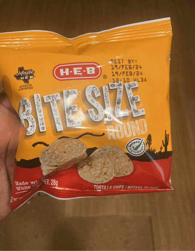 H-E-B Bite Size Round Tortilla Chips