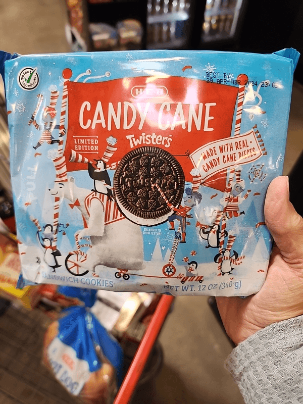 Heb Candy Cane Twisters Sandwich Cookies