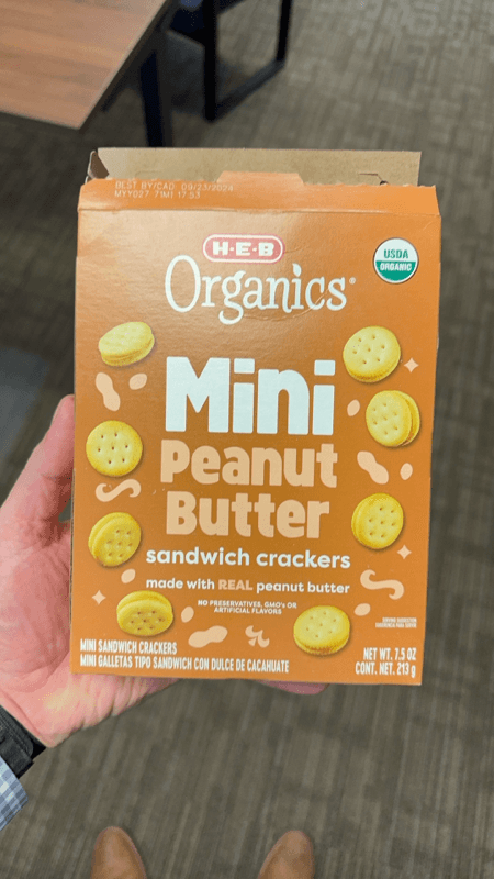 H-E-B Organics Mini Peanut Butter Sandwich Crackers