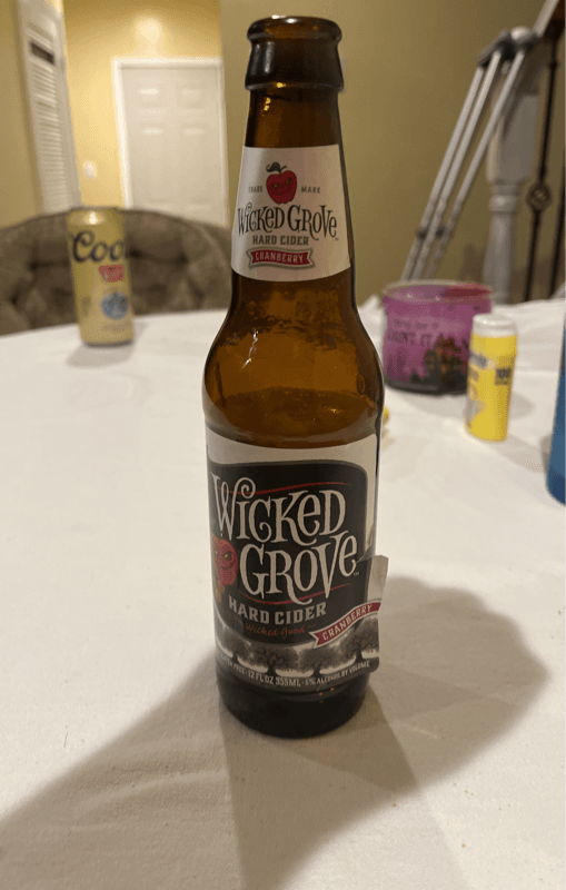 Wicked Grove Hard Cider Cranberry