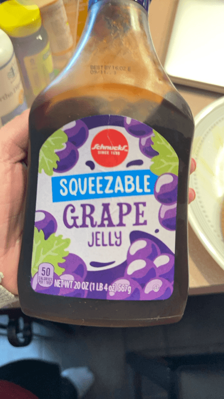 Schnucks Squeezable Grape Jelly
