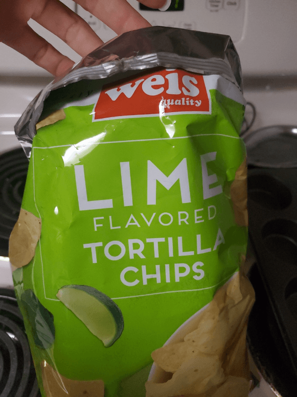Weis Quality Lime Flavored Tortilla Chips