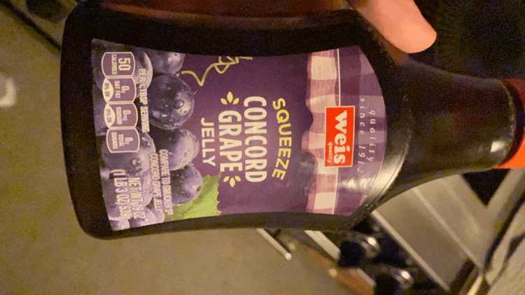 Weis Quality Squeeze Concord Grape Jelly