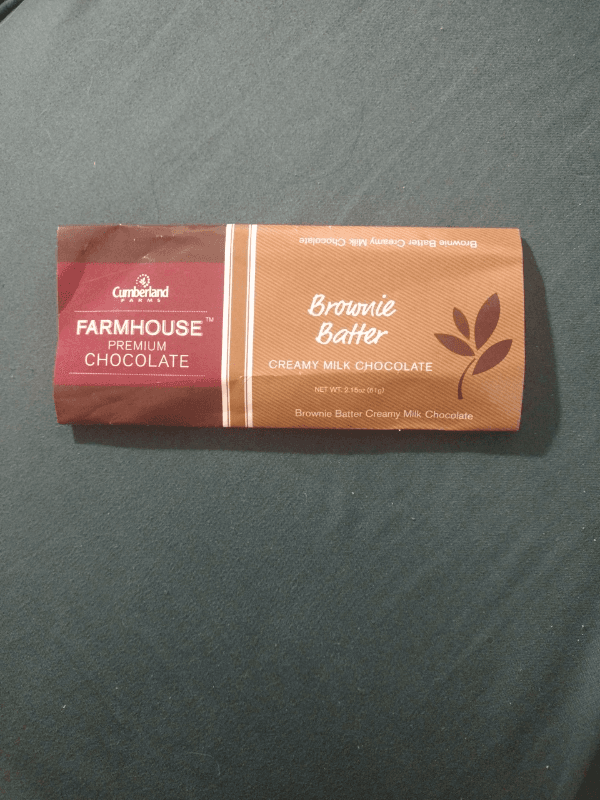 Cumberland Farms Farmhouse Premium Chocolate Brownie Batter Creamy Milk Chocolate