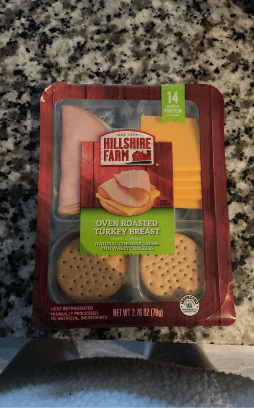 Hillshire Farm Oven Roasted Turkey Breast, Natural Cheddar Cheese And Wheat Crackers