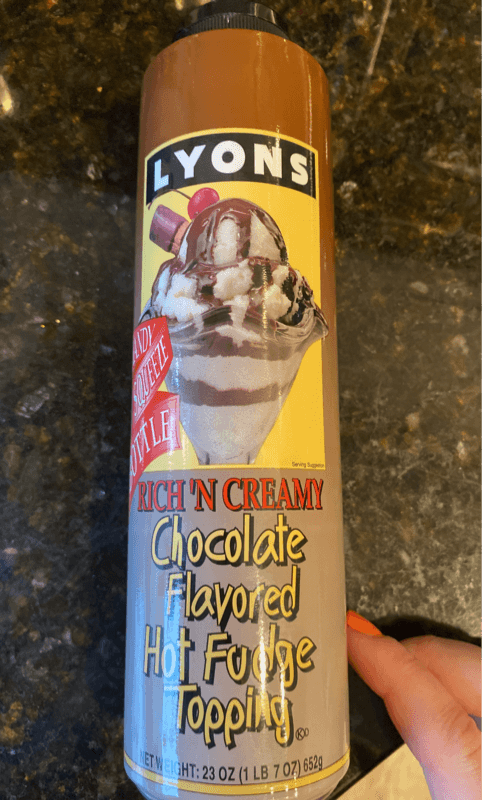 Lyons Rich 'N Creamy Chocolate Flavored Hot Fudge Topping