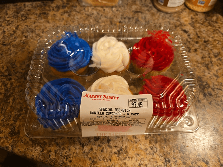 Market Basket Special Occasion Vanilla Cupcakes