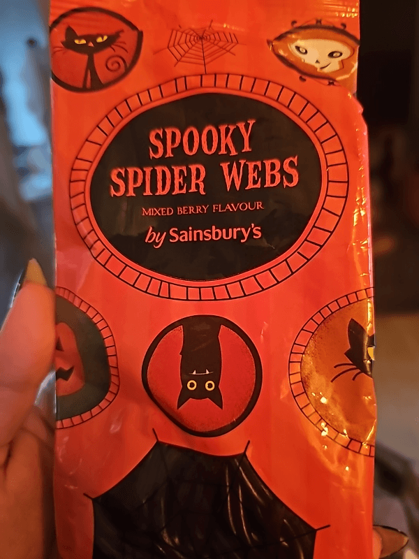 Sainsbury Spooky Spider Webs Mixed Berry Flavour