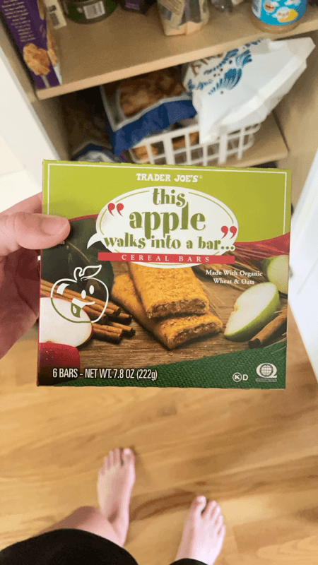 Trader Joe'S This Apple Walks Into A Bar... Cereal Bars