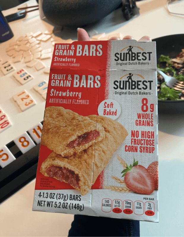 Sun Best Strawberry Fruit & Grain Bars