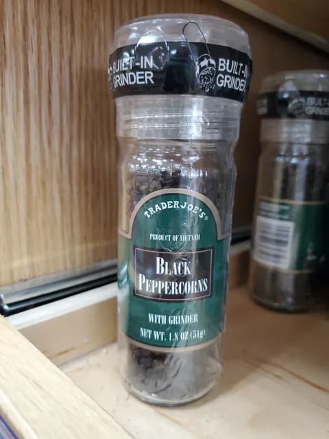 Trader Joe'S Black Peppercorns With Grinder