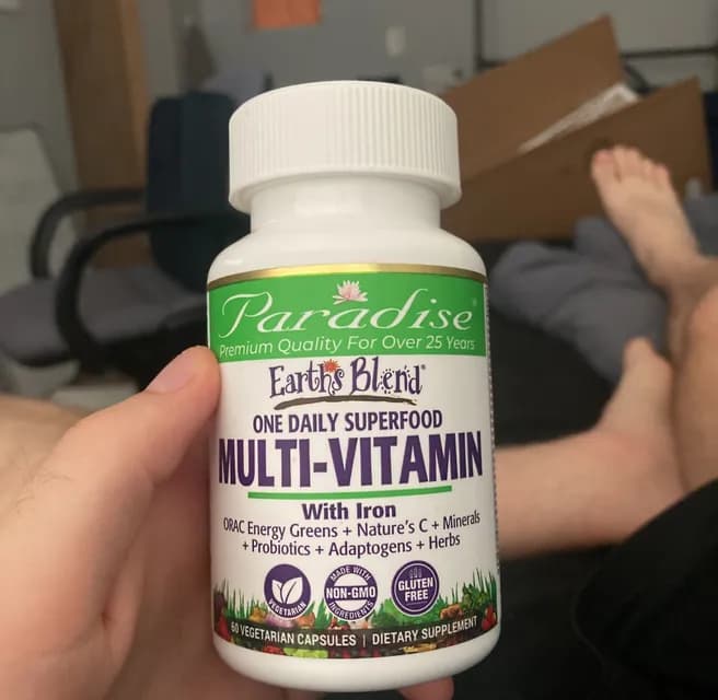 Earth’S Blend One Daily Superfood Multi-Vitamin With Iron