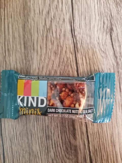 Is it Lupin Free? Kind Minis Dark Chocolate Nuts & Sea Salt Bar