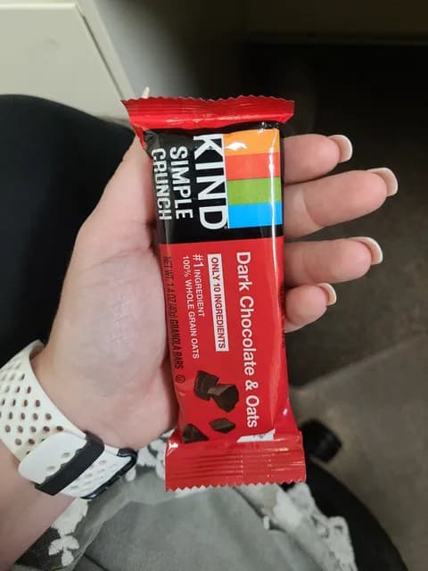Kind Simple Crunch Dark Chocolate & Oats Granola Bars