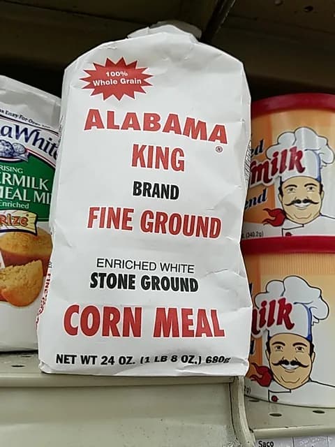 Alabama King Brand Fine Ground Enriched White Stone Ground Corn Meal