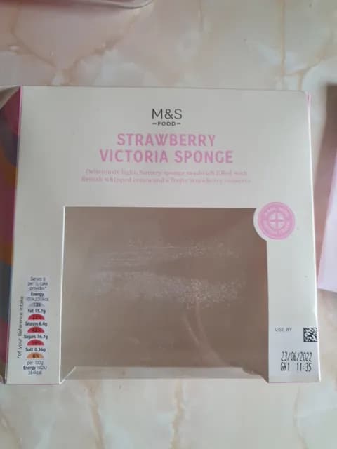 M&S Food Strawberry Victoria Sponge
