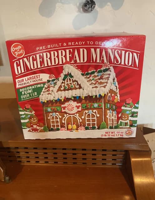 Create A Treat Gingerbread Mansion