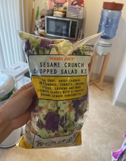 Trader Joe'S Sesame Crunch Chopped Salad Kit