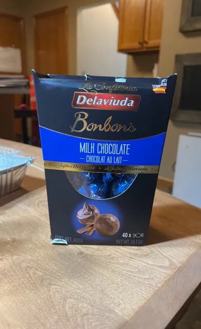La Confiteria Delaviuda Bonbons Milk Chocolate