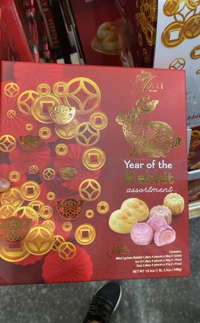Isabelle Year Of The Rabbit Assortment: Mini Lychee Rabbit Cakes, Ice Q Cakes, Taro Cakes