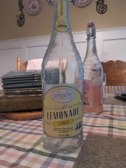 Sprouts Farmers Market Sparkling Lemonade Lemon