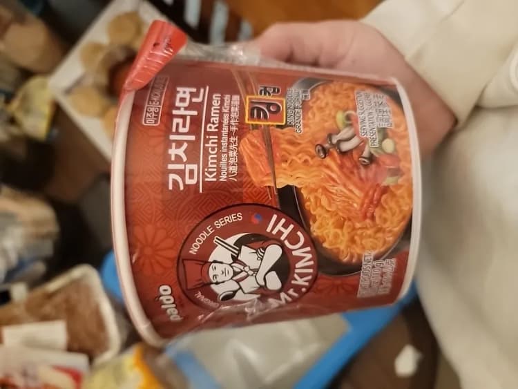 Paldo Mr. Kimchi Ramen King Noodle