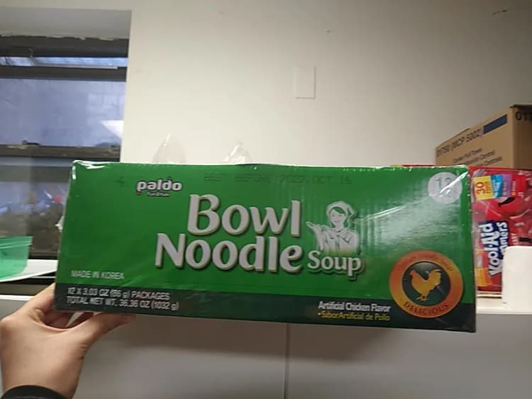 Paldo Bowl Noodle Soup Artificial Chicken Flavor