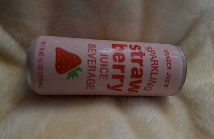 Trader Joe'S Sparkling Strawberry Beverage Juice