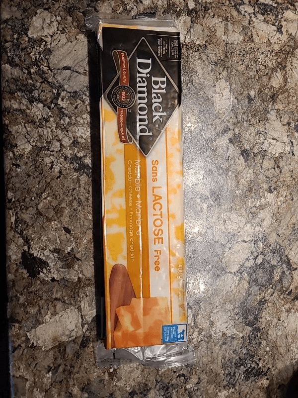 Black Diamond Marble Cheddar Cheese