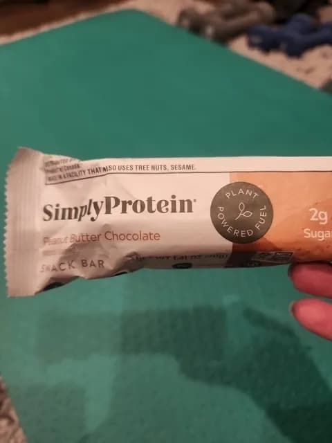 Simply Protein Peanut Butter Chocolate Snack Bar