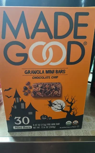Madegood Chocolate Chip Granola Mini Bars