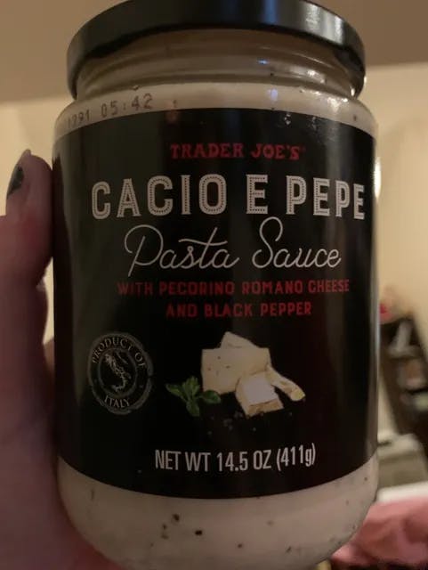 Trader Joe's Cacio E Pepe Pasta Sauce With Pecorino Romano Cheese And Black Pepper