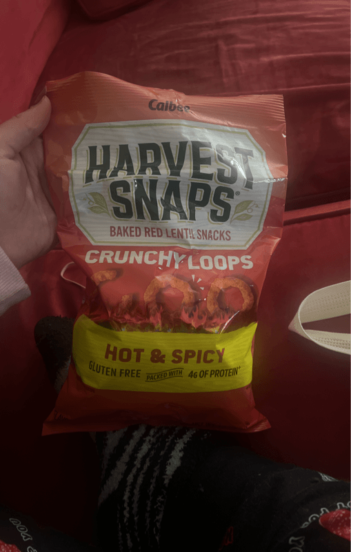 Calbee Harvest Snaps Crunchy Loops Hot & Spicy
