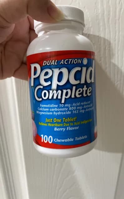 Pepcid Complete Dual Action Berry Flavor Acid Reducer + Antacid 100 Chewable