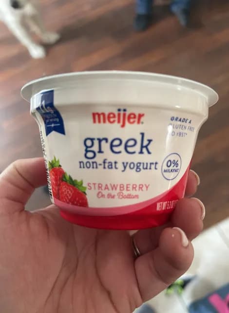Meijer Greek Non-Fat Yogurt Strawberry On The Bottom