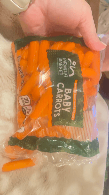 Harris Teeter Farmers Market Peeled Baby Carrots