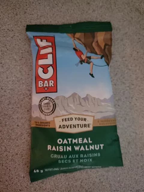 Clif Bar Oatmeal Raisin Walnut Energy Bar