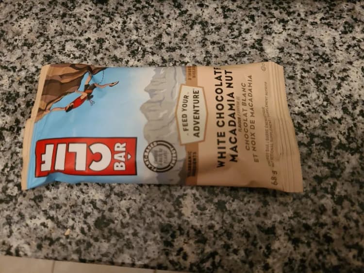 Clif Bar White Chocolate Macadamia Nut Flavour Energy Bar