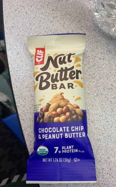 Clif Chocolate Chip & Peanut Butter Nut Butter Bar