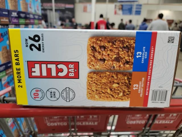 Clif Bar 13 Crunchy Peanut Butter 13 Chocolate Chip Energy Bars