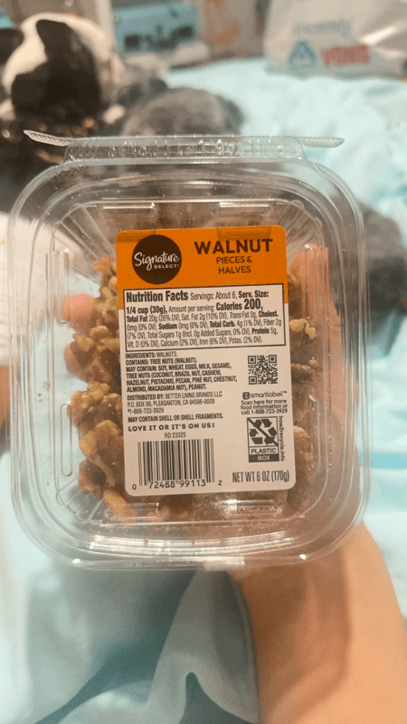 Signature Select Walnut Pieces & Halves