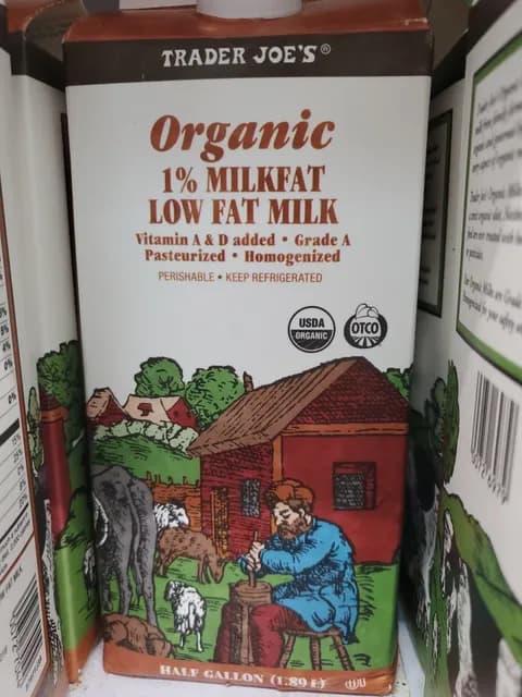 Trader Joe'S Organic 1% Milkfat Low Fat Milk Vitamin A & D Added