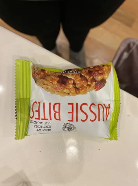 Universal Bakery Traditional Aussie Bites
