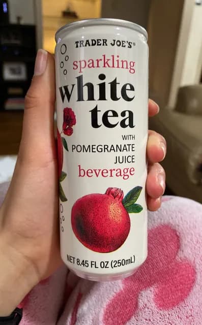 Trader Joe'S Sparkling White Tea With Pomegranate Juice
