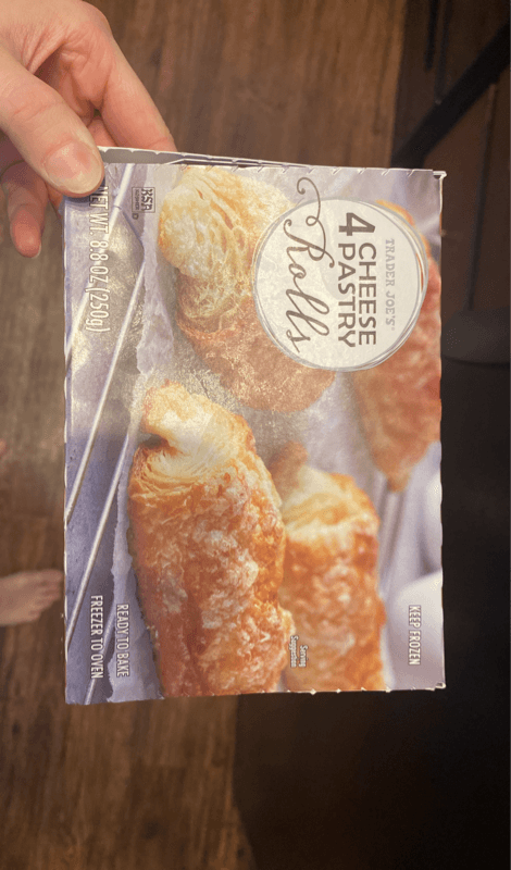 Trader Joe'S 4 Cheese Pastry Rolls