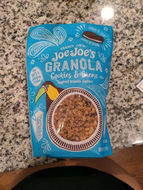 Trader Joe'S Joe-Joe'S Granola Cookies & Creme